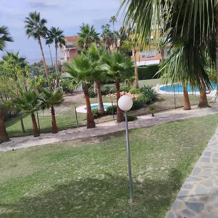 Apartment Con Piscina En Nueva Torrequebrada Benalmadena